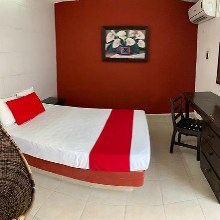 Hotel Aventura Merida Luaran gambar