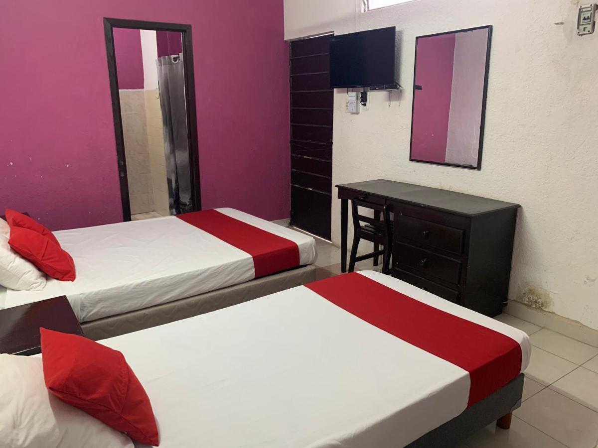 Hotel Aventura Merida Luaran gambar