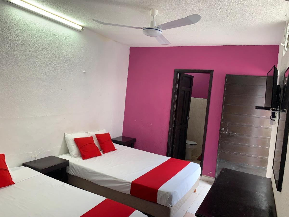 Hotel Aventura Merida Luaran gambar