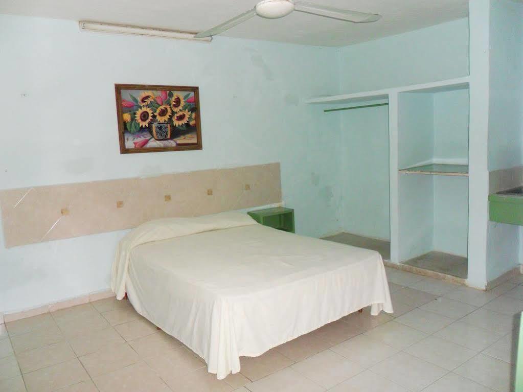 Hotel Aventura Merida Luaran gambar